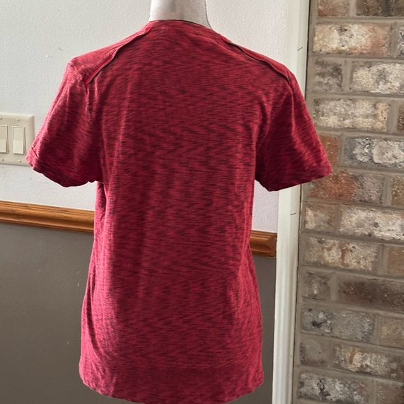 Guess Red Short Sleeve Tee with Black Pocket - Picture 2 of 4